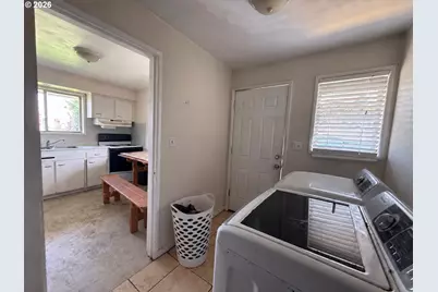 2812 19th Ave, Forest Grove, OR 97116 - Photo 13