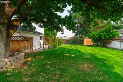 48 W Cedar Dr, Hermiston, OR 97838 - Photo 23