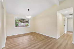 2503 SE Blairmont Dr, Vancouver, WA 98683 - Photo 9