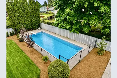 570 NW Birdsdale Ave, Gresham, OR 97030 - Photo 3