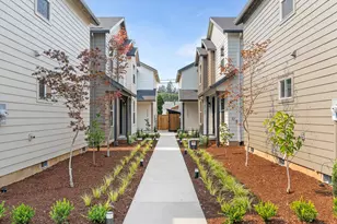 4043 SE 115th Ave, Portland, OR 97266 - Photo 7