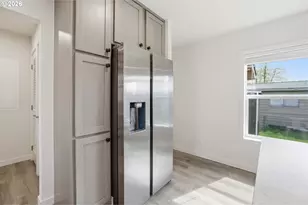 1103 N Springbrook Rd, Newberg, OR 97132 - Photo 7