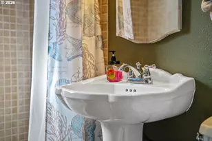 110 N Easy St, Rockaway Beach, OR 97136 - Photo 11