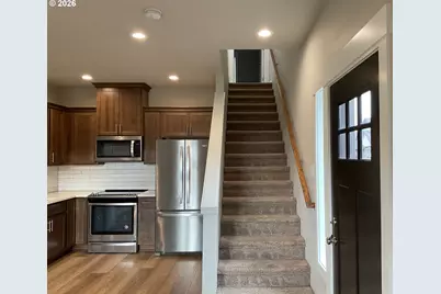 690 E 1st Ave, Estacada, OR 97023 - Photo 15