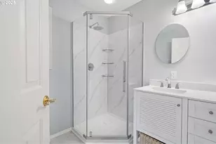 5239 Madrona St, Lake Oswego, OR 97035 - Photo 35