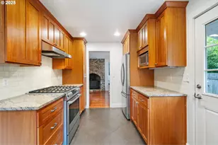 5239 Madrona St, Lake Oswego, OR 97035 - Photo 21