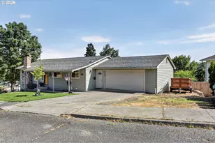 713 E 21st Pl, The Dalles, OR 97058 - Photo 3