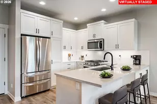 8051 SE Vermont St, Hillsboro, OR 97123 - Photo 9