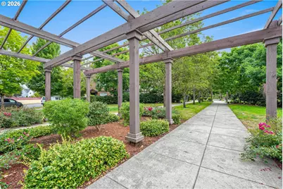 4642 SE Olivewood St, Hillsboro, OR 97123 - Photo 47