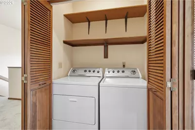 587 Wimbledon Ct, Eugene, OR 97401 - Photo 29