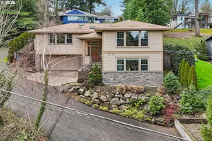 10137 SW Lancaster Rd, Portland, OR 97219 - Photo 35