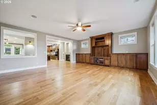 10137 SW Lancaster Rd, Portland, OR 97219 - Photo 11