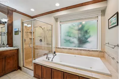 10137 SW Lancaster Rd, Portland, OR 97219 - Photo 21