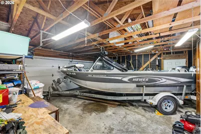 265 S Empire Blvd, Coos Bay, OR 97420 - Photo 39