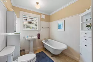 265 S Empire Blvd, Coos Bay, OR 97420 - Photo 19