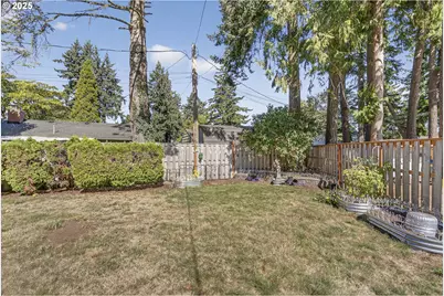 17821 SE Morrison Ct, Portland, OR 97233 - Photo 37
