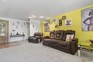 17821 SE Morrison Ct, Portland, OR 97233 - Photo 5