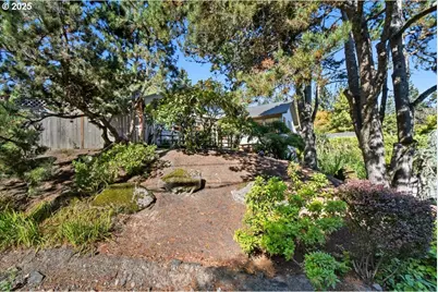 2635 SW Sherwood Pl, Portland, OR 97201 - Photo 39