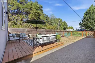 2727 Edison St, Eugene, OR 97402 - Photo 17