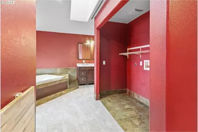 13155 Century Dr, Oregon City, OR 97045 - Photo 31