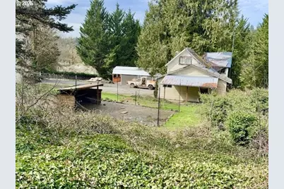 814 NW Pleasant View Dr, La Center, WA 98629 - Photo 9