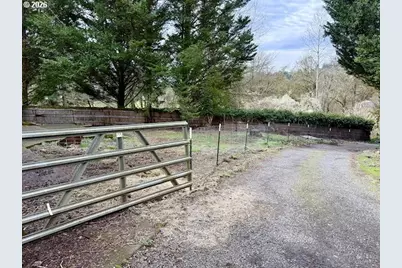 814 NW Pleasant View Dr, La Center, WA 98629 - Photo 19