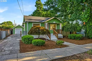 7824 SE Yamhill St, Portland, OR 97215 - Photo 1