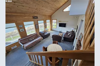 804 Riverside St, Maupin, OR 97037 - Photo 7