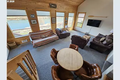 804 Riverside St, Maupin, OR 97037 - Photo 5