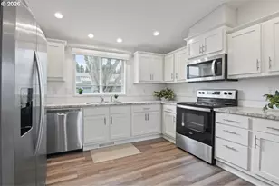 176 Clearwater Ave NE, Salem, OR 97301 - Photo 13