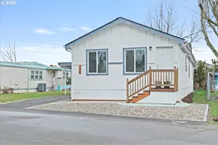 176 Clearwater Ave NE, Salem, OR 97301 - Photo 3