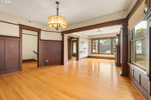 2375 NW Northrup St, Portland, OR 97210 - Photo 11