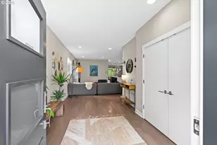 2510 SE Sherman St, Portland, OR 97214 - Photo 3
