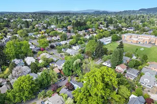 2510 SE Sherman St, Portland, OR 97214 - Photo 41