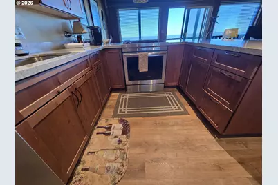 29134 Ellensburg Ave #16, Gold Beach, OR 97444 - Photo 25