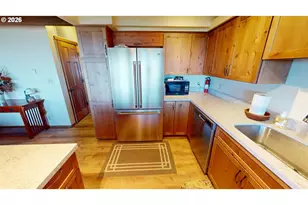 29134 Ellensburg Ave, Gold Beach, OR 97444 - Photo 5