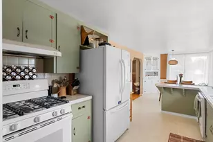 12045 SE Tibbetts St, Portland, OR 97266 - Photo 13