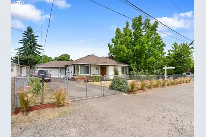 12045 SE Tibbetts St, Portland, OR 97266 - Photo 37