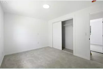 7563 SE Flavel St, Portland, OR 97206 - Photo 19