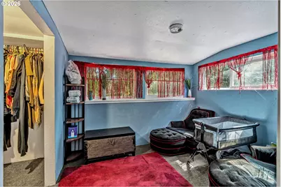 6318 SE 89th Ave, Portland, OR 97266 - Photo 15