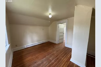 90 E 20th Ave, Eugene, OR 97405 - Photo 15