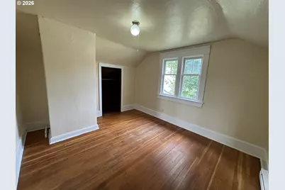 90 E 20th Ave, Eugene, OR 97405 - Photo 13