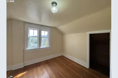 90 E 20th Ave, Eugene, OR 97405 - Photo 17
