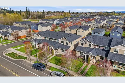 2243 SE 19th St, Gresham, OR 97080 - Photo 35