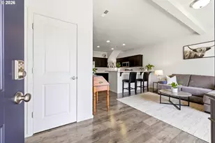 2243 SE 19th St, Gresham, OR 97080 - Photo 5