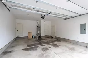 114 Churchview Dr, Eugene, OR 97408 - Photo 23