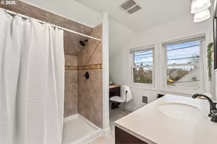 4730 N Amherst St, Portland, OR 97203 - Photo 23