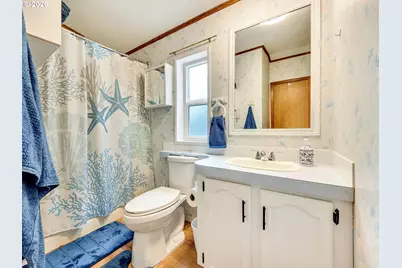 1087 S Harbor St, Rockaway Beach, OR 97136 - Photo 23