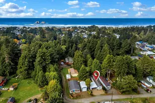 1087 S Harbor St, Rockaway Beach, OR 97136 - Photo 1