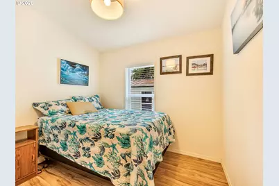 1087 S Harbor St, Rockaway Beach, OR 97136 - Photo 25